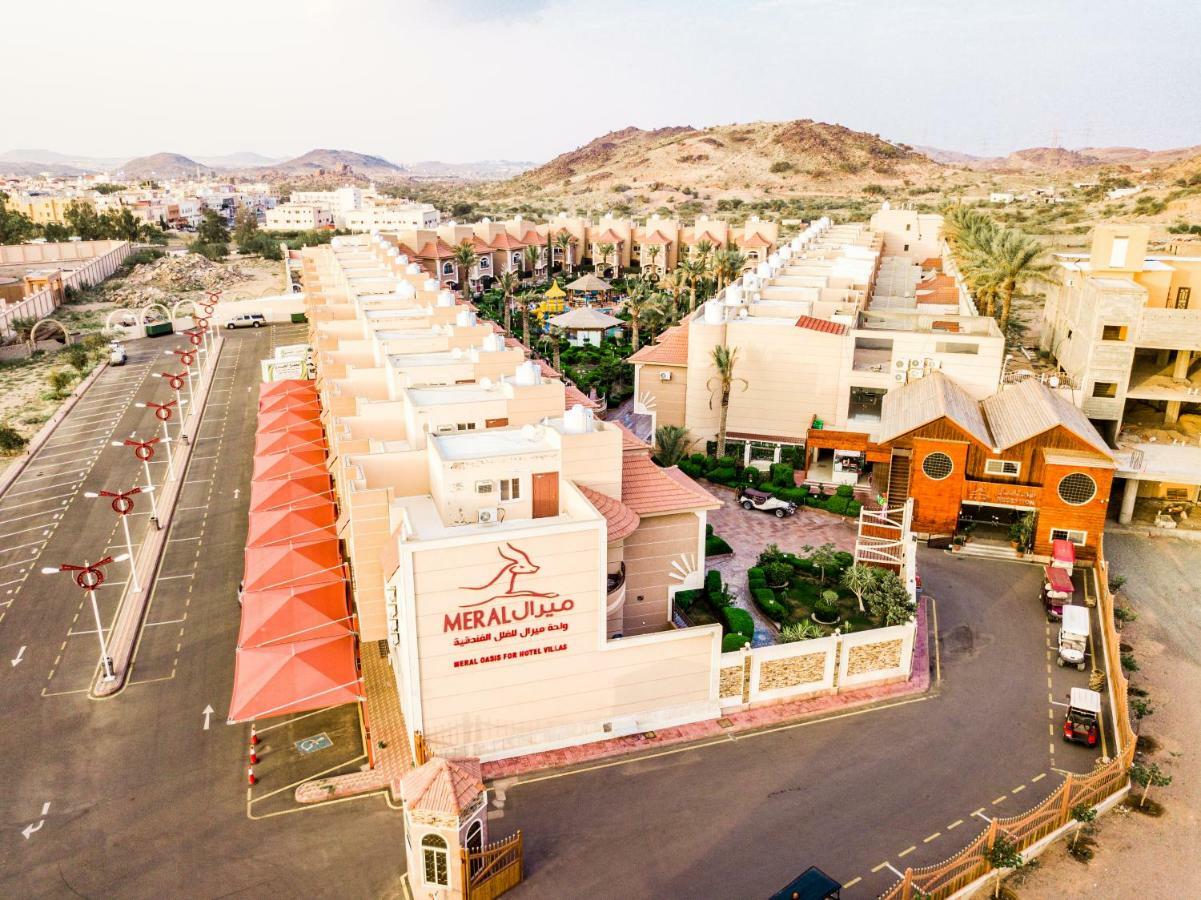 واحة ميرال للفلل الفندقية 4* الطائف